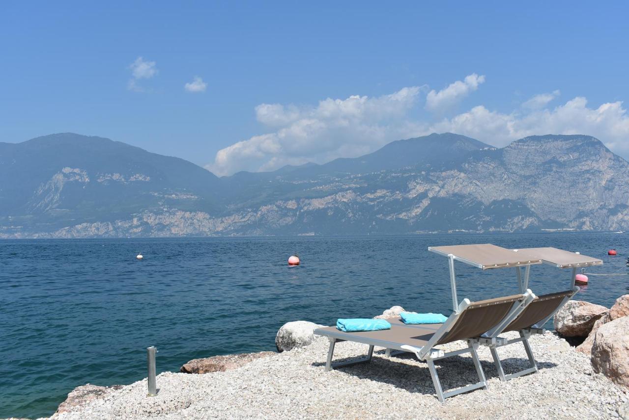 Hotel Garni Vela D'Oro Brenzone sul Garda Luaran gambar