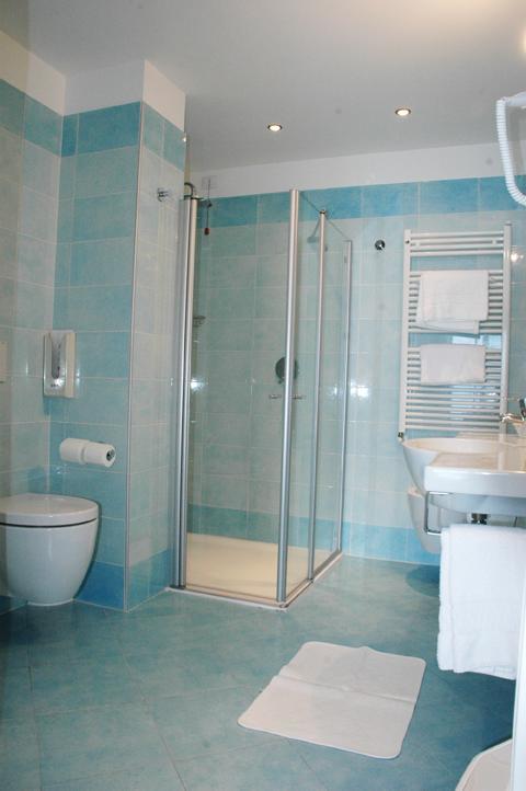Hotel Garni Vela D'Oro Brenzone sul Garda Luaran gambar